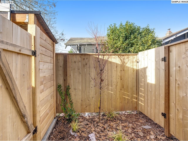 2321 N Lombard St Unit 5, Portland, OR 97217 - view of yard