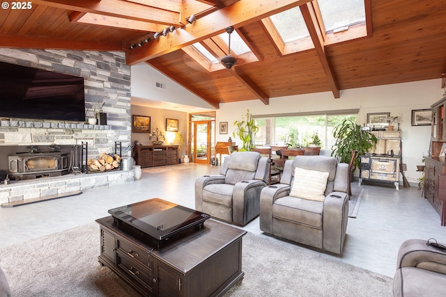 33423 Timber Ln, Eugene, OR 97405 - living area featuring a skylight and wood ceiling