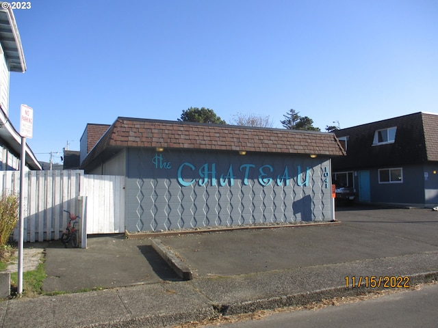 view of front of home