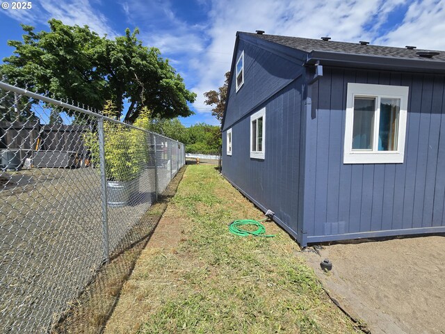 2951 NE Yount Ave, Roseburg, OR 97470 - view of home's exterior