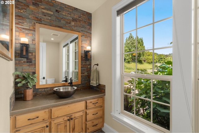 4425 SW 47th Dr, Portland, OR 97221 - bathroom featuring vanity and toilet