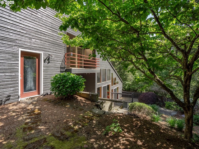 11135 SW Novare Pl, Tigard, OR 97223 - view of home's exterior featuring a balcony