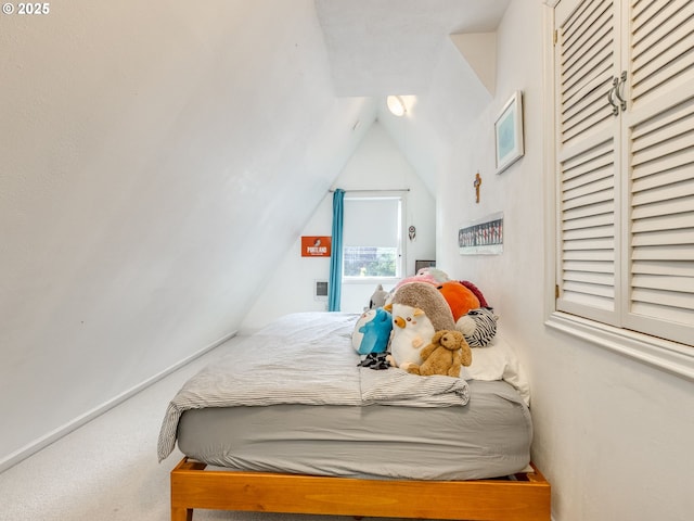 1405 NE 47th Ave, Portland, OR 97213 - bedroom featuring vaulted ceiling and carpet floors