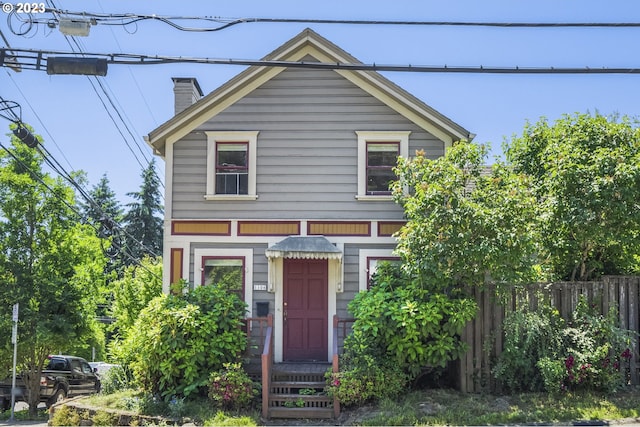 view of front of property