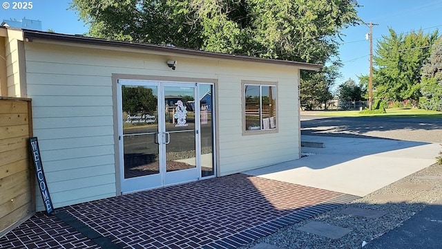 view of outbuilding