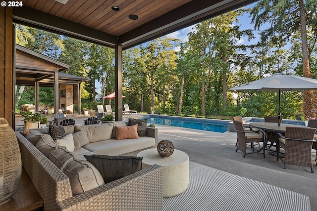 view of patio with outdoor lounge area