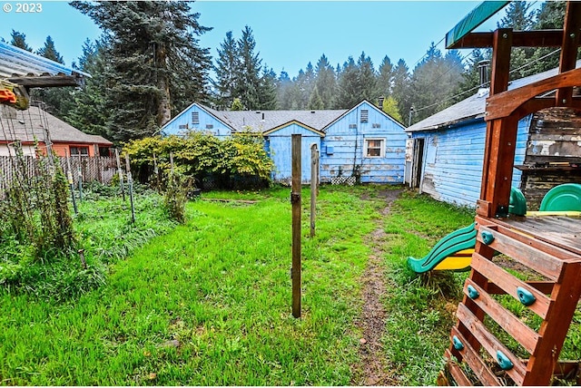 view of yard featuring a playground