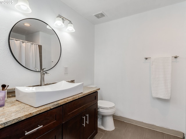 10204 NE 6th Ave, Vancouver, WA 98685 - full bath with vanity and toilet