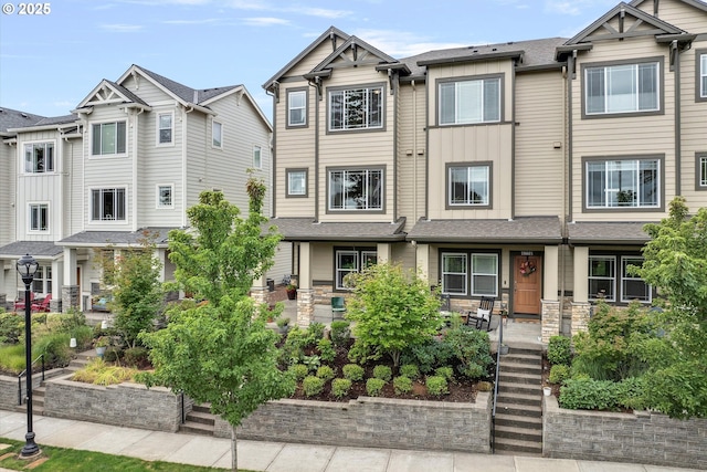 28671 SW Orleans Ave, Wilsonville, OR 97070 - view of front of house