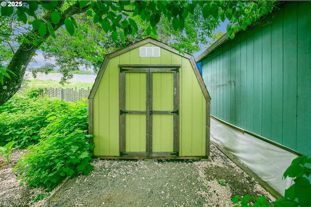6308 SE 93rd Ave, Portland, OR 97266 - view of shed with fence