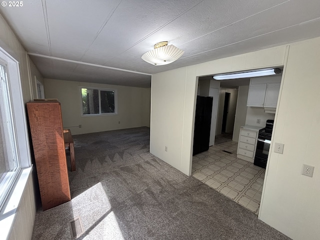 5336 Buckskin Bob, Florence, OR 97439 - empty room with light carpet and visible vents
