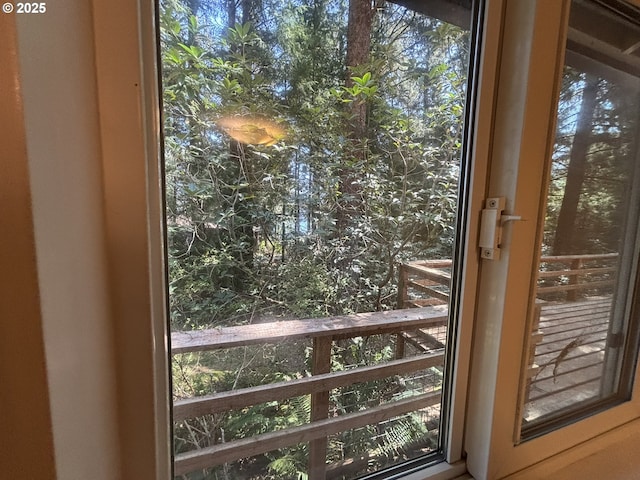 5336 Buckskin Bob, Florence, OR 97439 - view of doorway to outside
