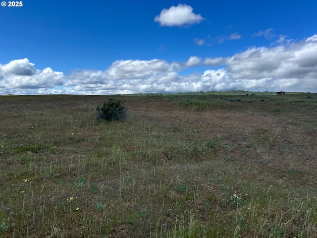 Coco Ln, Goldendale, WA 98620