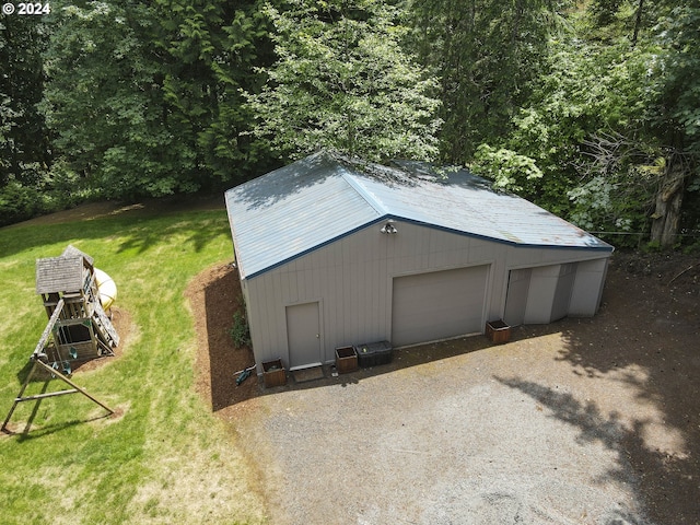 view of outbuilding featuring an outbuilding