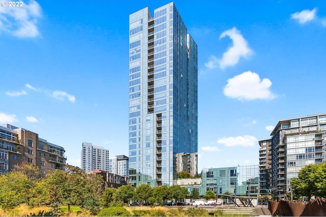 view of building exterior with a view of city