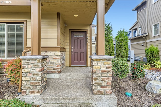 view of property entrance