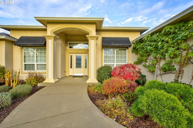 view of entrance to property