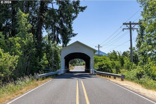 40033 Reuben Leigh Rd, Lowell, OR 97452