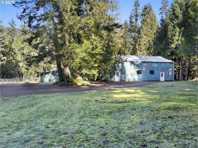 20480 E Lolo Pass Rd, Rhododendron, OR 97049 - view of yard with a pole building and an outdoor structure