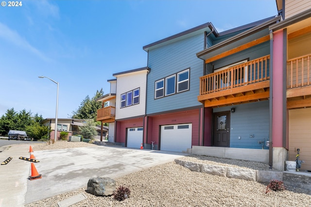 view of front of home with a garage