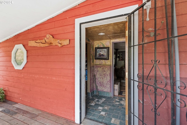 view of exterior entry