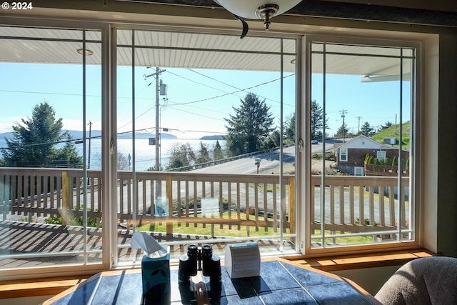 view of sunroom / solarium