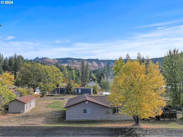 property view of mountains