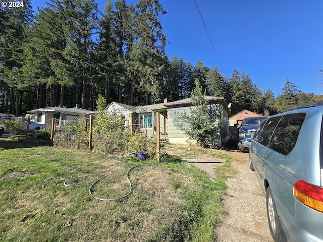 140 7th Ave, Sweet Home, OR 97386 - view of front of property featuring a front lawn