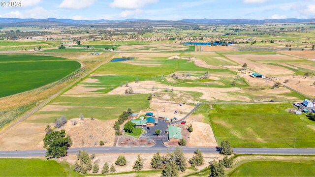 bird's eye view with a mountain view