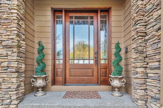 view of property entrance