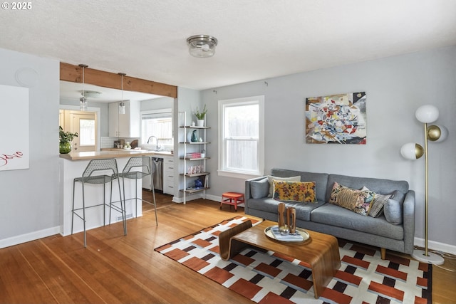 4524 NE 41st Ave, Portland, OR 97211 - living area featuring light wood finished floors and baseboards