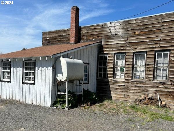 view of side of property