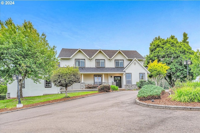 craftsman inspired home featuring a porch