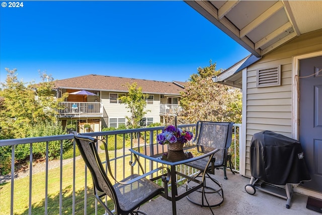 4744 W Powell Blvd Unit K227, Gresham, OR 97030 - balcony with a grill