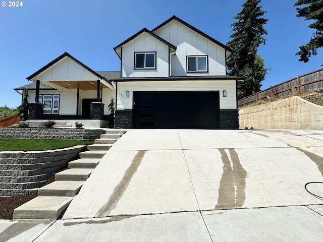 view of front of house featuring a garage