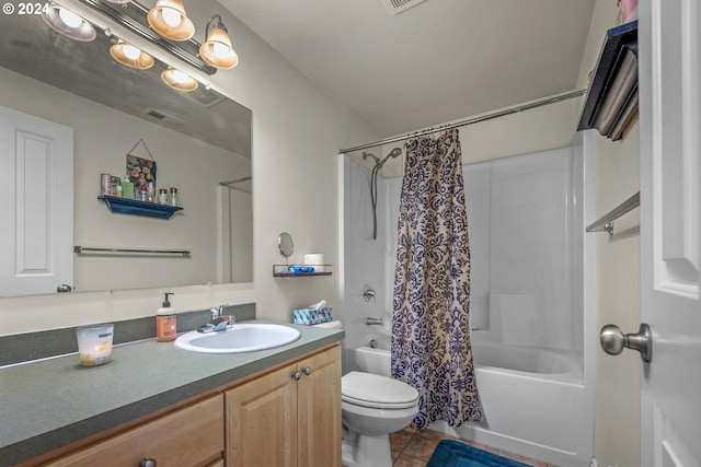 33020 S Dickey Prairie Rd, Molalla, OR 97038 - bathroom featuring toilet, vanity, shower / tub combo, and tile patterned floors