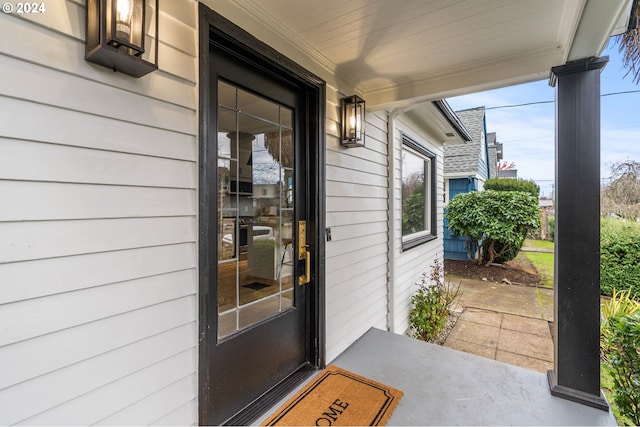 property entrance with a porch