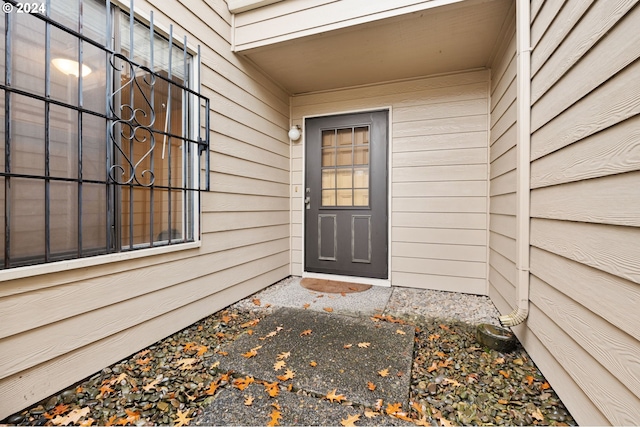 view of property entrance