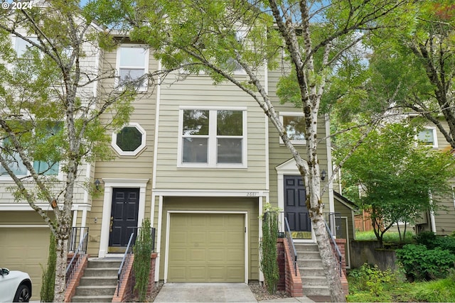 view of front of house with a garage