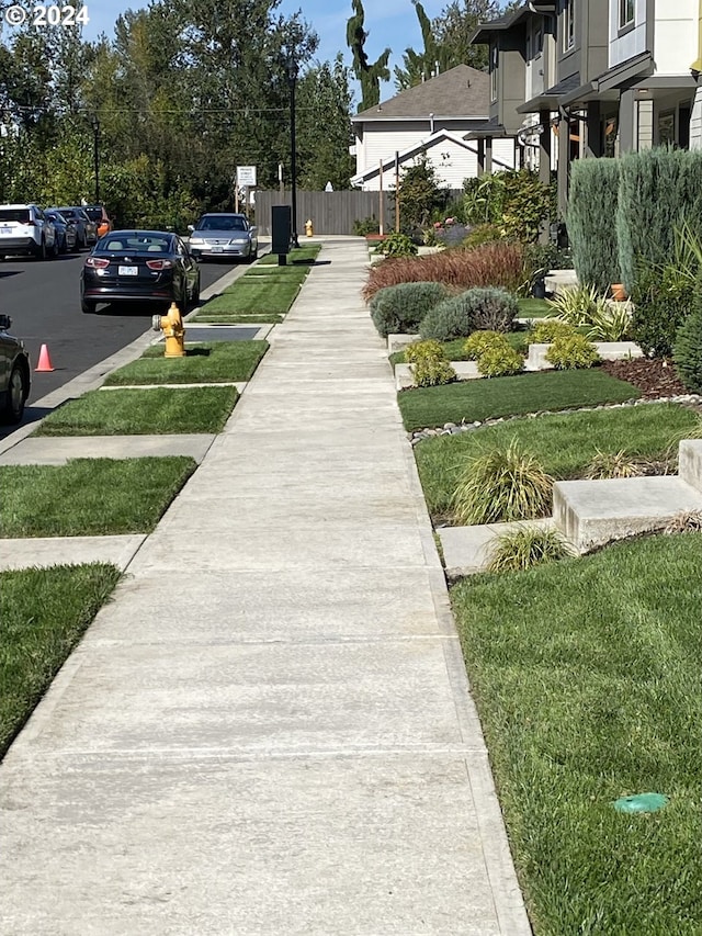 exterior space featuring a yard