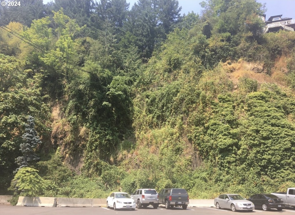 SW Broadway Dr, Portland, OR 97201