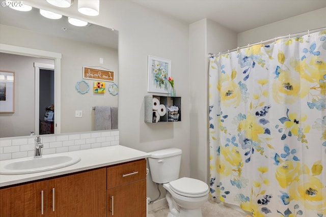 bathroom with a shower with shower curtain, decorative backsplash, toilet, and vanity