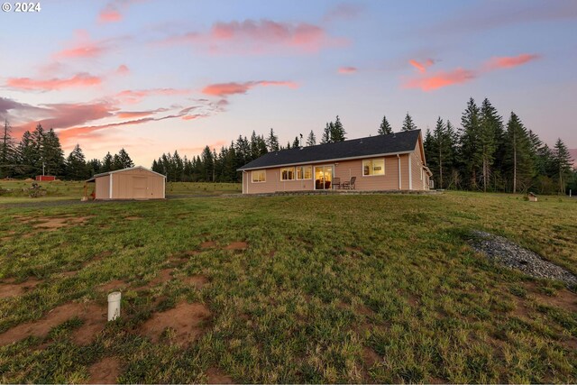 exterior space featuring a storage shed