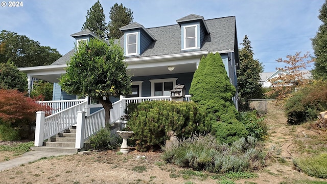 view of front of property featuring a porch