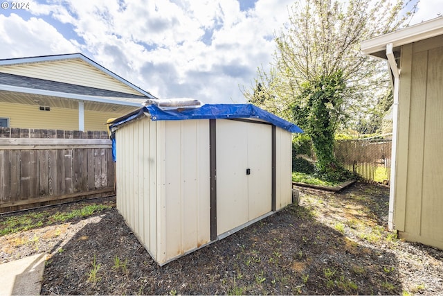 view of outbuilding