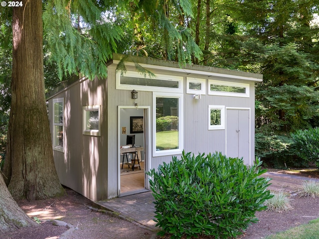 view of outbuilding