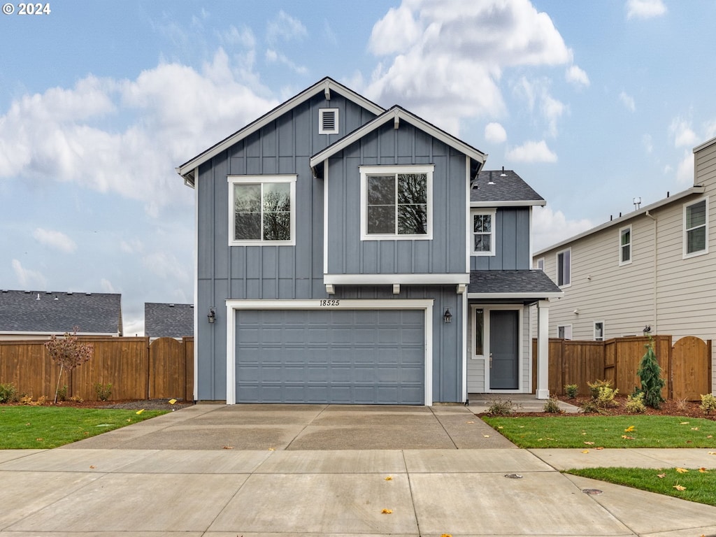 view of front facade with a garage