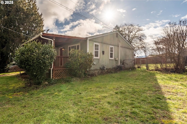 680 NE Laurance St, Myrtle Creek, OR 97457 - view of side of property