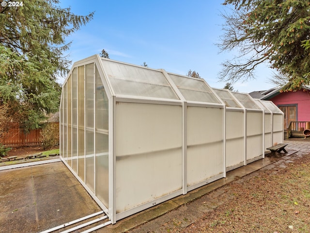 view of outbuilding