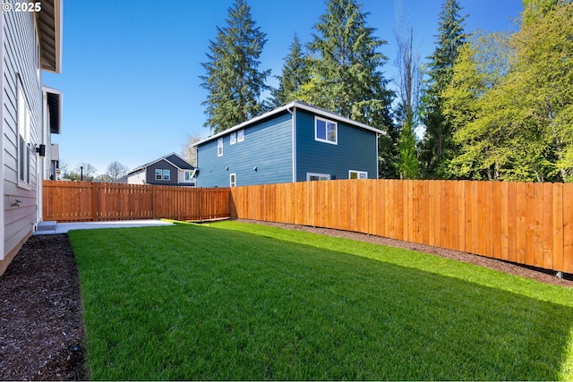 11122 NE 91st Ave, Vancouver, WA 98662 - view of yard featuring a fenced backyard